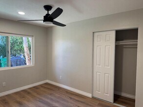 966 W 5th St, Unit #1 in Corona, CA - Building Photo - Building Photo