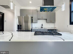 2325 Reisterstown Rd-Unit -B in Baltimore, MD - Building Photo - Building Photo