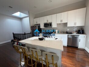 92 Calumet St, Unit 3 in Boston, MA - Foto de edificio - Building Photo