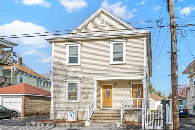 76-78 Bradbury Ave in Medford, MA - Building Photo - Building Photo