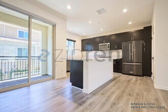 106 High Mdw in Lake Forest, CA - Building Photo - Building Photo