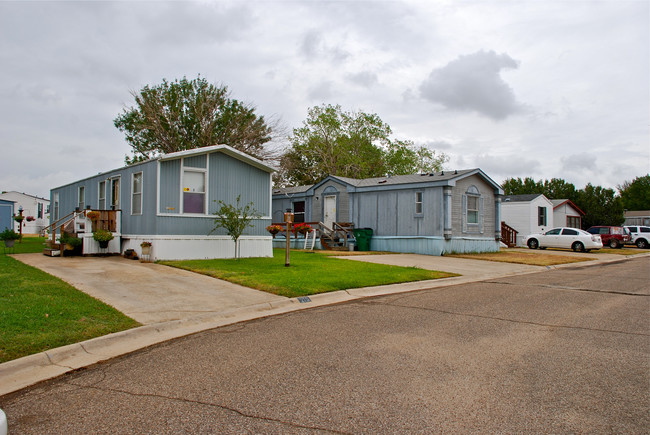 Hickory Creek in Denton, TX - Building Photo - Building Photo