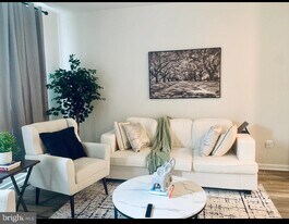 2729 Lanham Hill Cir in Upper Marlboro, MD - Building Photo