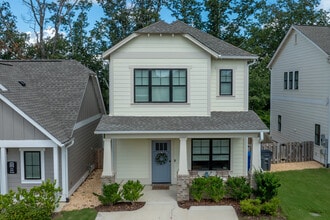 The Heights luxury houses for lease in Irondale, AL - Foto de edificio - Building Photo