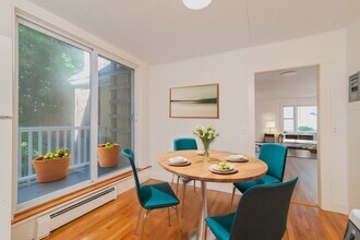 660 Jerusalem Rd in Cohasset, MA - Building Photo - Building Photo