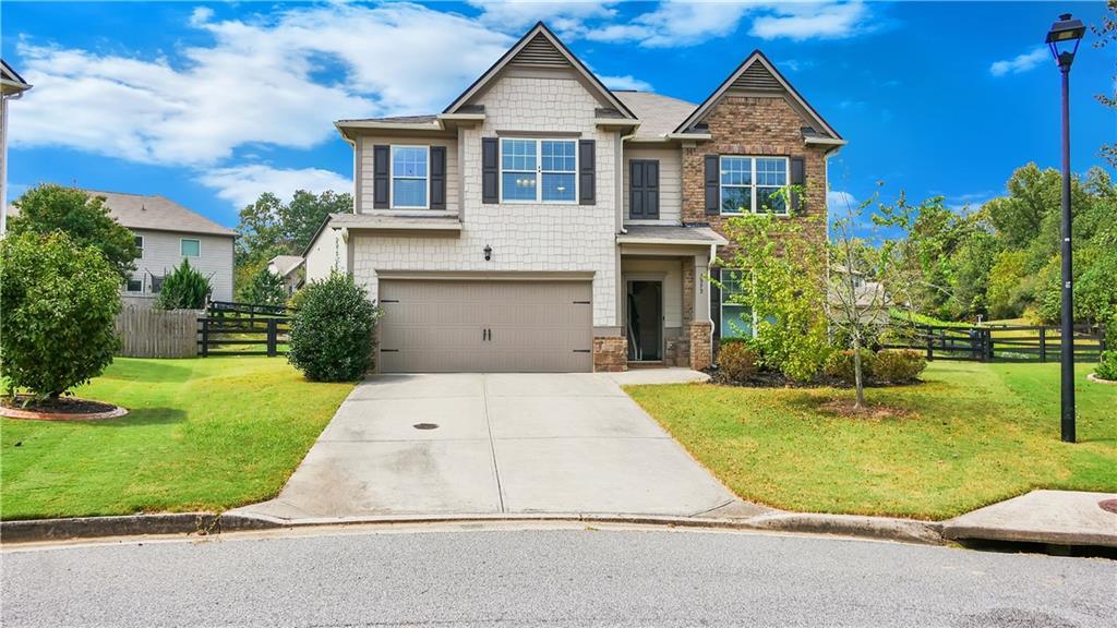 3975 Frasier Dr in Cumming, GA - Building Photo