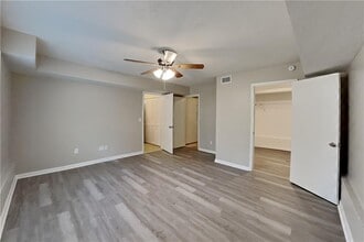 4171 Woodcrest Dr in Powder Springs, GA - Building Photo - Building Photo