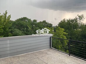 1319 Millpark Ln in Charlotte, NC - Building Photo - Building Photo