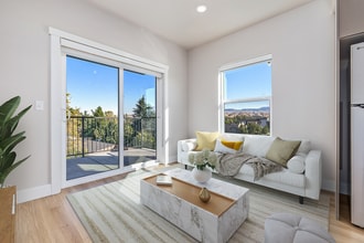 Luka Apartments in Garden City, ID - Foto de edificio - Building Photo