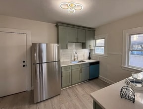 11416 Clifton Blvd in Cleveland, OH - Building Photo - Building Photo