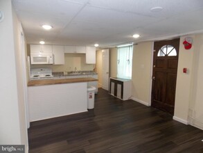 6100 Alma St in Philadelphia, PA - Building Photo - Building Photo