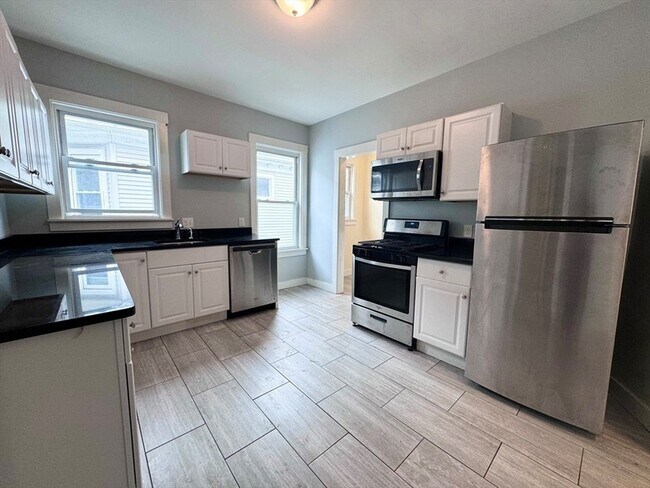 3 Harold Park, Unit 3 in Boston, MA - Building Photo - Building Photo