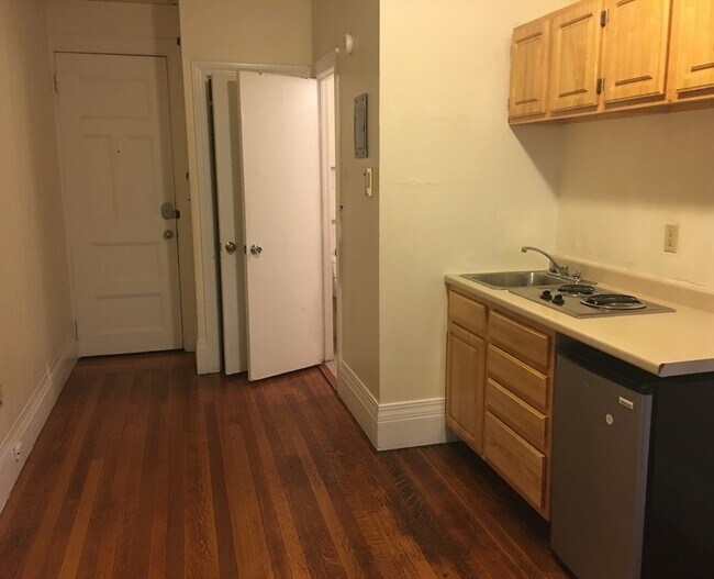505 Beacon St in Boston, MA - Building Photo - Building Photo