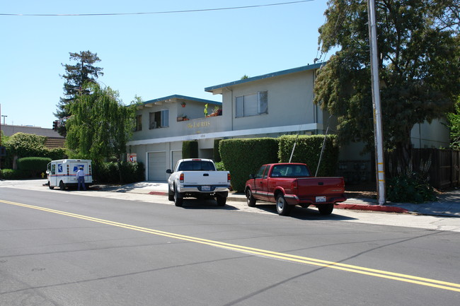 490 Laurel in San Carlos, CA - Foto de edificio - Building Photo