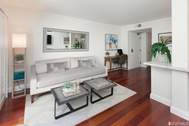 property at 2040 Laguna St