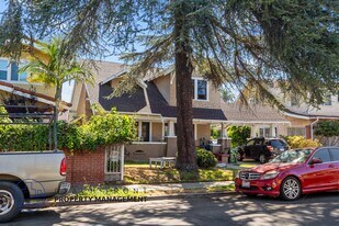 1616 5th Ave in Los Angeles, CA - Building Photo