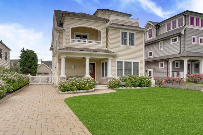 108 Neptune Pl in Sea Girt, NJ - Building Photo - Building Photo