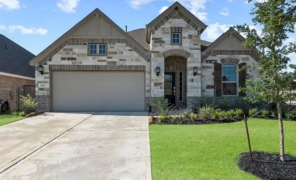 3217 Climbing Gardens Ct in Conroe, TX - Building Photo