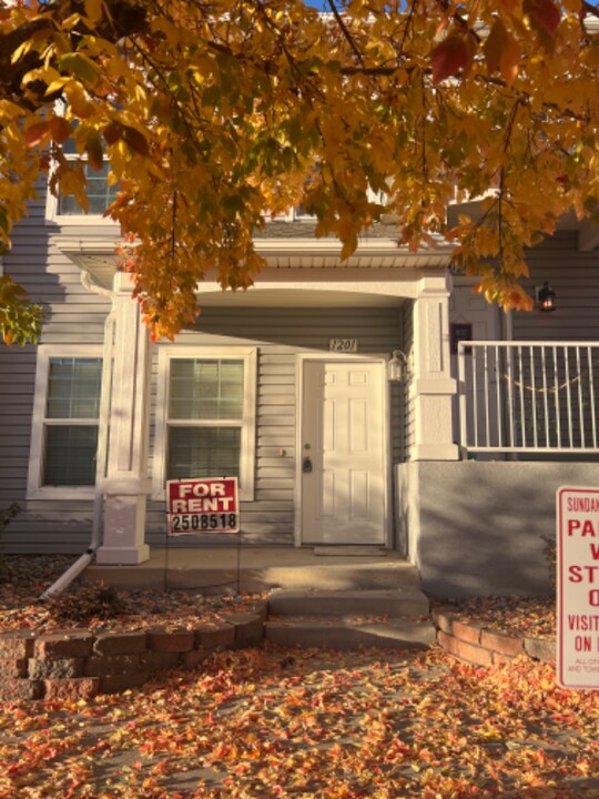 2468 Thunder Mountain Drive in Grand Junction, CO - Building Photo