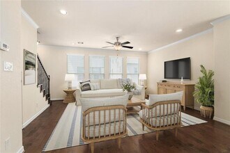 1511 Peyton Oaks Pl in Houston, TX - Building Photo - Building Photo