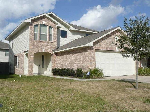 19154 Yellow Thrush Dr in Cypress, TX - Building Photo