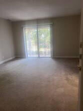 222 Old Manor Rd-Unit -222 in Columbia, SC - Building Photo - Building Photo