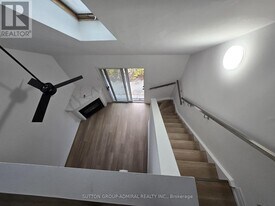 41 Vly Vw Rd in Kitchener, ON - Building Photo