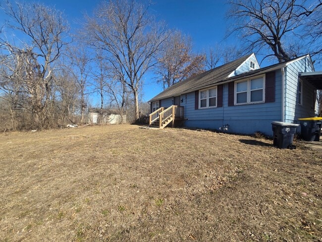 5911 Cypress Pl in Kansas City, MO - Building Photo - Building Photo