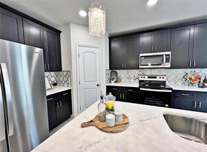 12 E Murphy St in Davenport, FL - Building Photo - Building Photo