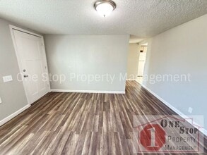 808 S Savage St in Independence, MO - Building Photo - Building Photo