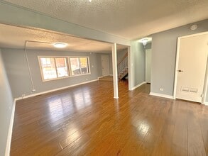 5573 Court F in Hanover Park, IL - Building Photo - Building Photo