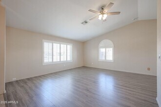 12759 N 86th Dr in Peoria, AZ - Building Photo - Building Photo