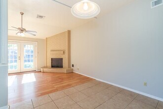 1010 Hickory Post Ct in Tomball, TX - Building Photo - Building Photo