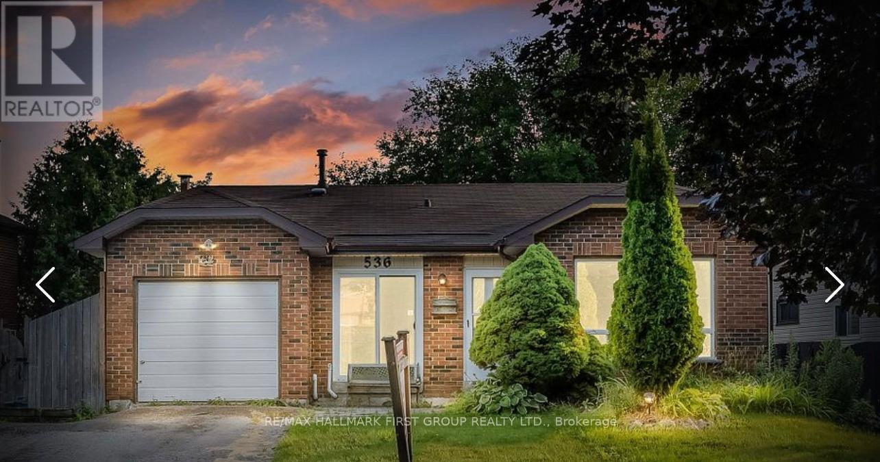 536 Cherryhill St in Oshawa, ON - Building Photo