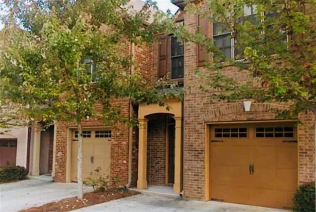 306 Knelston Oak Dr NE in Suwanee, GA - Building Photo - Building Photo