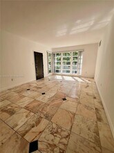 9350 E Bay Harbor Dr in Bay Harbor Islands, FL - Building Photo - Building Photo