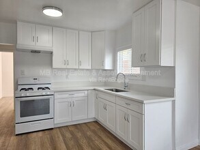 4754 W 163rd St in Lawndale, CA - Building Photo - Building Photo
