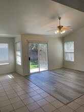 1425 Quail St in Los Banos, CA - Building Photo - Building Photo