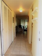 100 Forest Lakes Blvd in Naples, FL - Building Photo - Building Photo