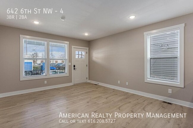 642 6th St NW in Grand Rapids, MI - Building Photo - Building Photo
