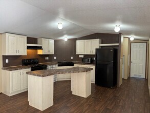 202 Evelyn Ave in Victoria, TX - Foto de edificio - Building Photo