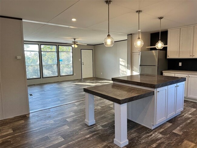 199 Harmony Wood Ln in Dripping Springs, TX - Building Photo - Building Photo