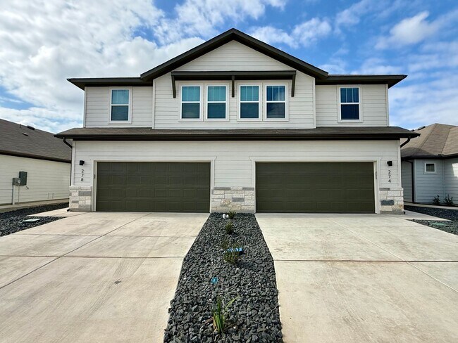 274-278 Nespral Dr in San Antonio, TX - Building Photo - Building Photo