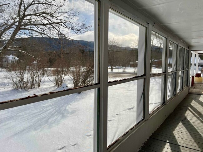 1316 US-302 in Bartlett, NH - Building Photo - Building Photo