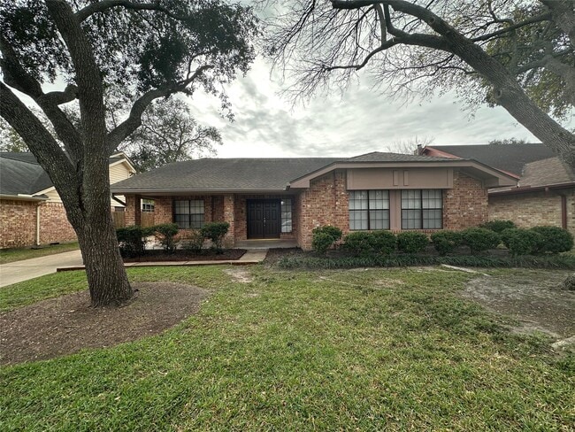 4767 Whispering Falls Dr in Houston, TX - Building Photo - Building Photo