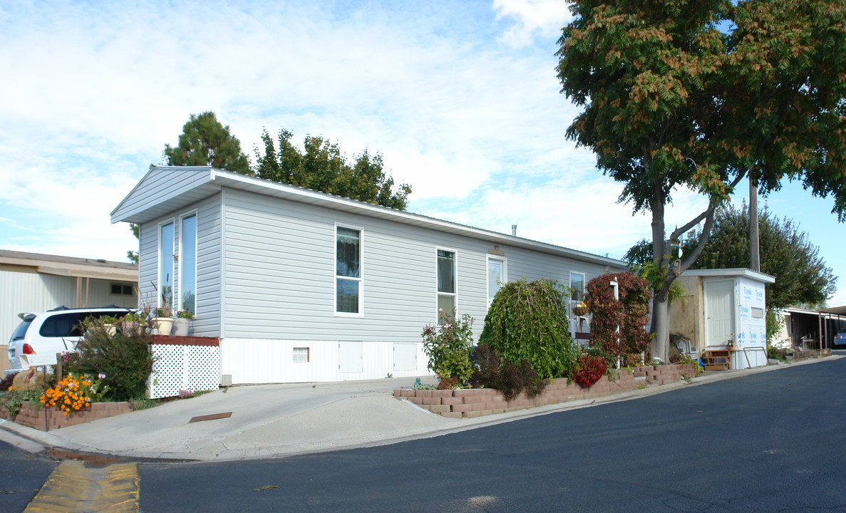 West Pine Manor in Nampa, ID - Building Photo