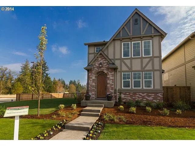 447 SW 200th Ave in Beaverton, OR - Foto de edificio