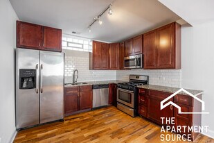 1503 N Talman Ave, Unit CH in Chicago, IL - Building Photo