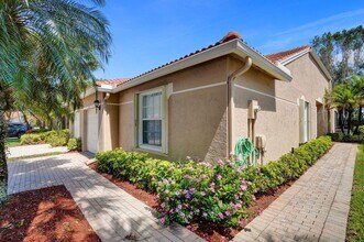 5069 Toscana Trail in Boynton Beach, FL - Building Photo - Building Photo