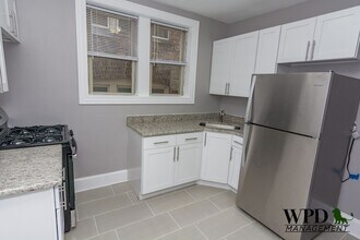 7552 S Carpenter St, Unit Unit 2 in Chicago, IL - Building Photo - Building Photo